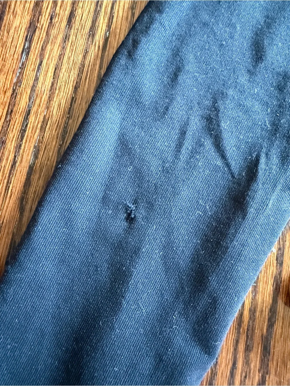 Aritzia Long Sleeve Black Scoop Neck Tee - Picture 4 of 5